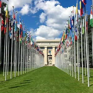 Appartement à Deux Pas Des Nations Unies *