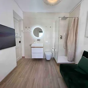 Lejlighed New Studio With Private Bathroom And Balcony *