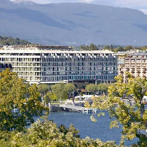 Fairmont Grand Geneva