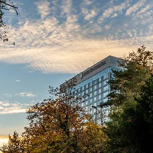 Intercontinental