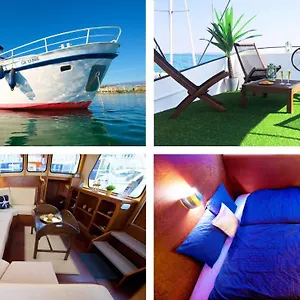 Botel Homeboat-bateau 4*