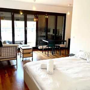 City Center Cosy Studio With Terrace Apartament *