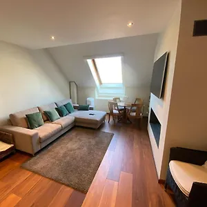 Magnifique Au Coeur Des Eaux-vives Apartment Geneva