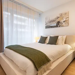 Luxury Parkside Apartamento